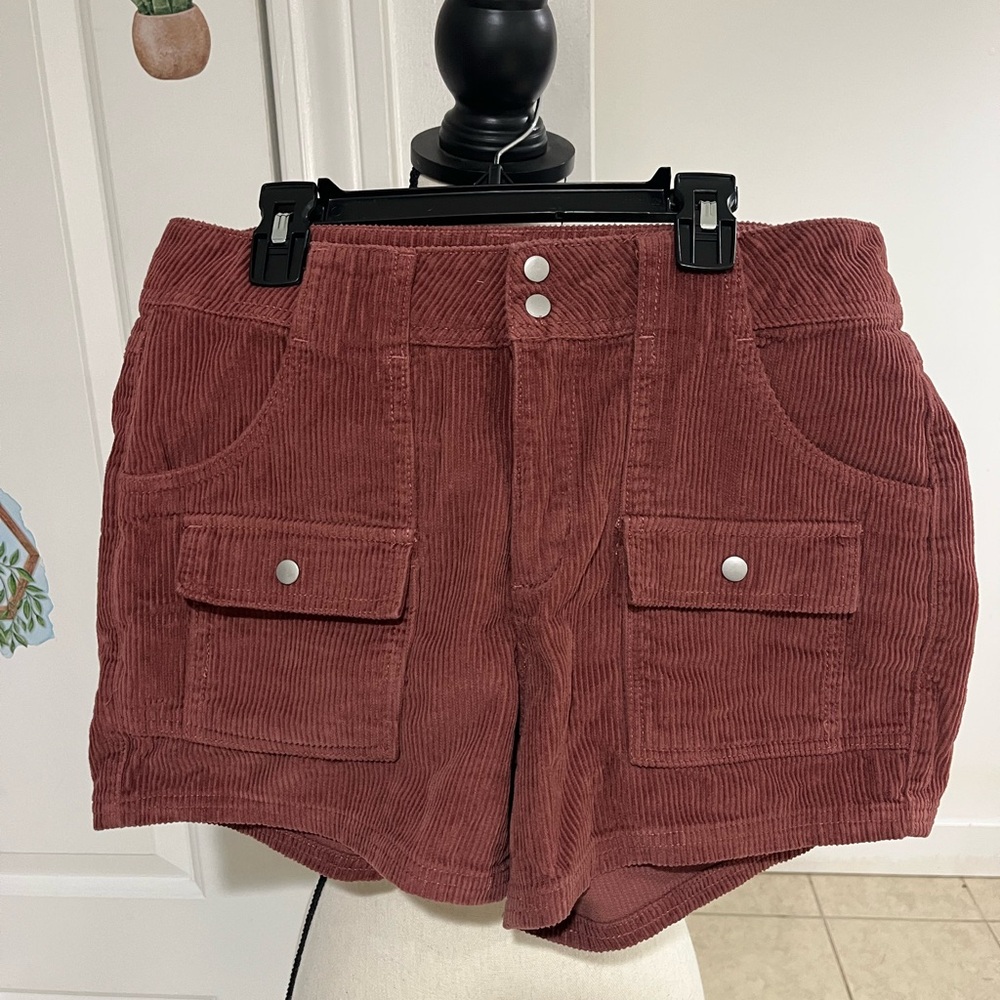 Juniors corduroy shorts size 5/27